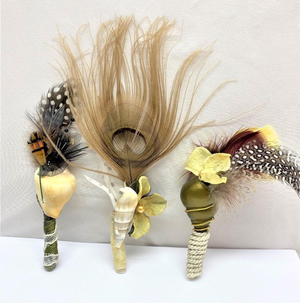 Lot of 3 Beach Wedding Handmade Seashell Feather Groom Shell Boutonniere