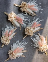 Miniature Dried Flower Bouquet (Pack of 6), Small Dried Pampas Grass, Small D…