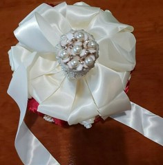 NEW Bridal Red & Ivory Satin Floral Wedding Bouquet