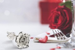 BESZONE Tin Rose 10th 5.2 x x 2.2 inches, Rose-10th Anniversary Gift