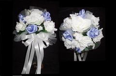 Wedding bridesmaid toss rose bouquet ur colors table