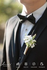 Wedding Boutonniere, 10pcs White Flower Greenery with Built-in Pins Groomsmen