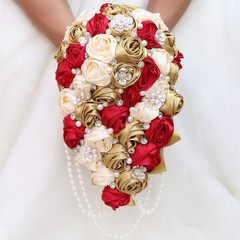 Elegant Satin Rose Bridal Bouquet – Gold, Apricot & Ruby Red, 17.3″ x 8.7