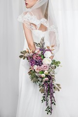 Lisuun Wedding Bouquets for Bride, 16 Inches Wedding Flower Bouquet, Silk Round