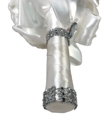 Bridal Wedding Bouquet White Rhinestone Artificial Rose Toss Brooch Bouquet