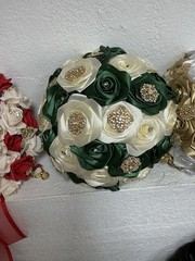 Spring Green Rose Bouquet