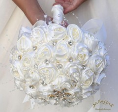 Bridal Wedding Bouquet Bling Brooch Flower Wedding Quinceanera(Ivory, 9.8″)