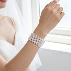 4 Pcs Wrist Flower Band Pearl Wristlet for Corsage Bracelet with Ribbon