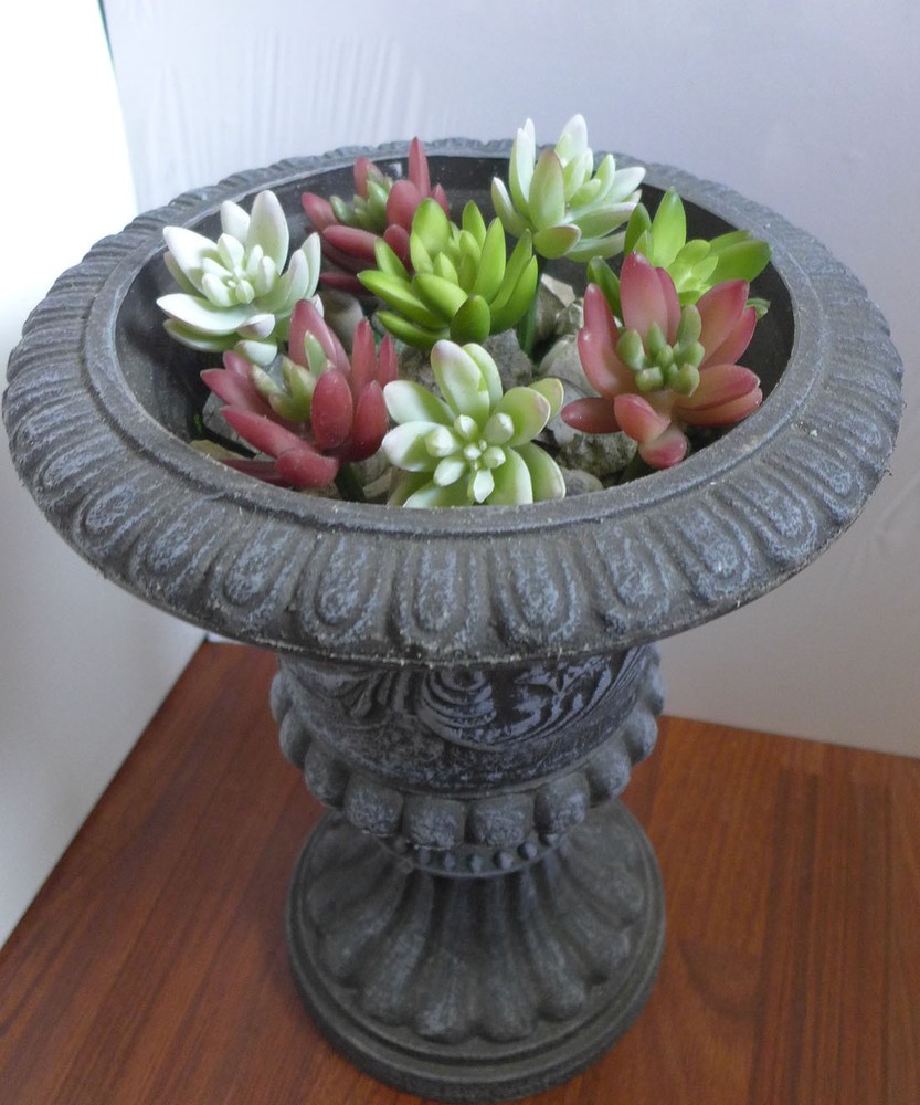 Set of 8 Pieces Artificial Lotus Yacon Lifelike Succulent Plants