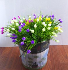Set of 8 Artificial Plastic Small Pine cones Flowers Grass (4 Colors each two)