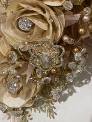 Quinceanera Floral Hand Bouquet – Gold