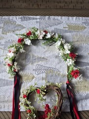 wedding bouquet set Black and Red Theme With Flower Girl Set Also 6 total