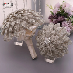 Luxurious Rhinestone Bouquet in Hand Wedding Bride Bouquet Hand Wedding Bouquet