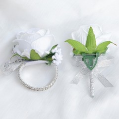 Artificial White Rose Boutonniere & Wrist Corsage Set – Lightweight & Stylish