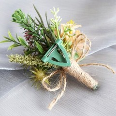 5Pcs Elegant Wedding Corsages for Bride and Grooms Handmade Boutonniere Jewelry