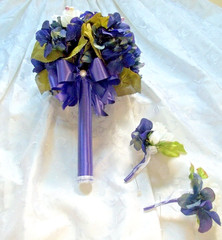 Wedding bouquet dark purple hydranges white rosebud men corsage boutonniere SALE