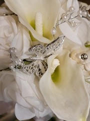 Silk Flower Bridal Bouquet Silvertone Brooch Accents Wedding Bridesmaids