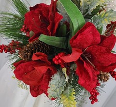 Amaryllis Red Berry Winter Wedding Bouquet