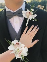 2Pcs Orchid Wrist Corsage Artificial Flower Corsage for Wedding 07-boat Orchid