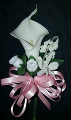 Wedding double or single calla lily mother’s or grandma’s corsage pink