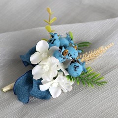 6Pcs Artificial Berries Boutonniere for Grooms Bride Groomsmen Bridesmaids