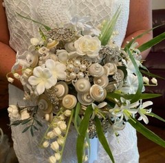 White Button & Brooch Bridal Bouquet – Lovely, Elegant & Romantic