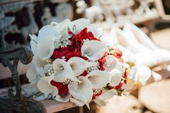 Handmade Red Calla Lily Bouquet, Realistic Roses & Pearls, Luxury Wedding Decor