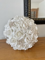 Bridal Wedding Bouquet Round Bling Brooch Bouquet Throw Toss Artificial Rose