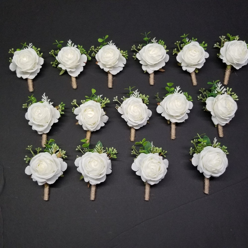 Boutonniere, Set of 16, Clip on