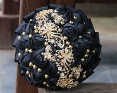 Gold Rhinestone Wedding Bouquet Crystal Bride Holding Roses