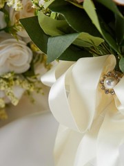 Meldel Ivory Wedding Bouquets for Bride Bridesmaid with Corsage and Boutonnie…