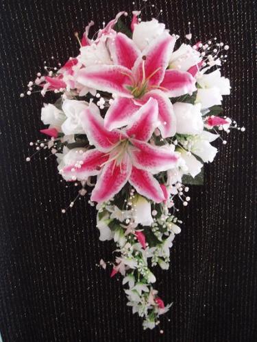 Wedding 17 pc bridal bouquet stargazer lily white ivory