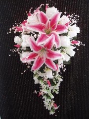 Wedding 17 pc bridal bouquet stargazer lily white ivory
