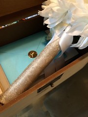 Bridesmaid bouquet White & Gold