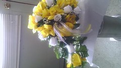 Large wedding bouquet white & yellow 3 med & 3 small bouquets Rush order avail