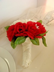 Red and White Rose Bridal Bouquet, Wedding Bouquet, Red Rose Bouquet, White Rose