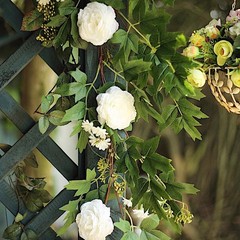 6 ft long Silk Peony Flowers Garland with Leaves and Bendable Wire Vine Party