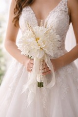 Wedding Bouquet for Bride Bride Holding Bouquet Rhinestones Romantic Bridal