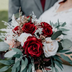 Burgundy Rose Wedding bouquet/Bridal bouquet/Burgundy Wedding Flower/Customized