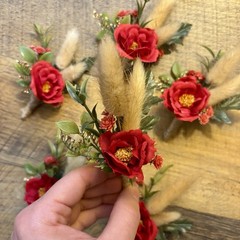 Red Boutonnieres for Men/Groom Wedding Set of 6 Artif/Dried Flowers Handmade