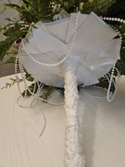 cascading bridal bouquet