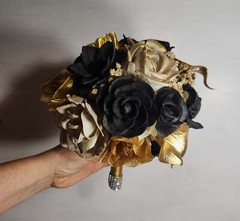 Champagne Gold Black Rose Calla Lily Bridal Wedding Bouquet Accessories