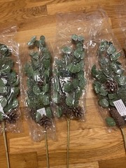 Leaf Greenery with Pinecones. Five Packs. NEW