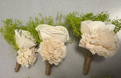 6 – Ivory/Green Sola Wood Flowers Groom Boutonnière Wedding Rose Baby’s Breath