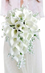 Elegant Cascading White Calla Lily Bridal Bouquet – Waterfall Design