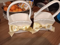 Wedding Bridal Bouquet, 3 Bridesmaids Bouquets And 2 Flower Girl Baskets