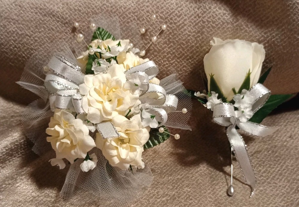 NEW 5″ Artificial Ivory Rose Wrist Corsage & Matching Bout, Pearls, Silver Bow