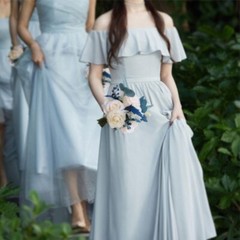 Champagne Rose Bouquets for Bride Bridesmaid Holding Flowers
