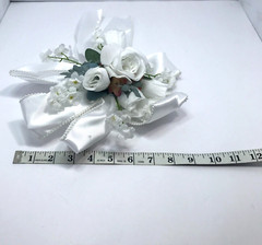 Bridal Wedding Pew Aisle Elegant White Pearl Ribbon Roses Decoration Women Event
