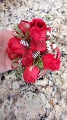 * Wedding / Prom / Formal Beautiful 5 Rose Boutonniere Corsage PINK RED WHITE YE